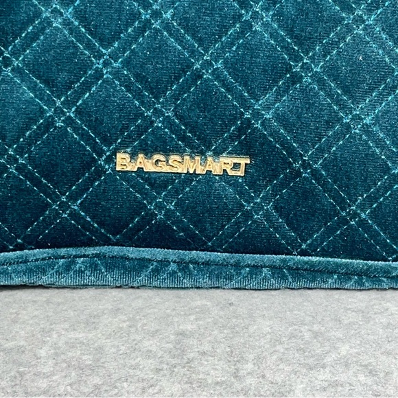 Bagsmart Velvet Jewelry Organizer Travel Bag Quilted Teal Wristlet Gold Hardware - Picture 13 of 15